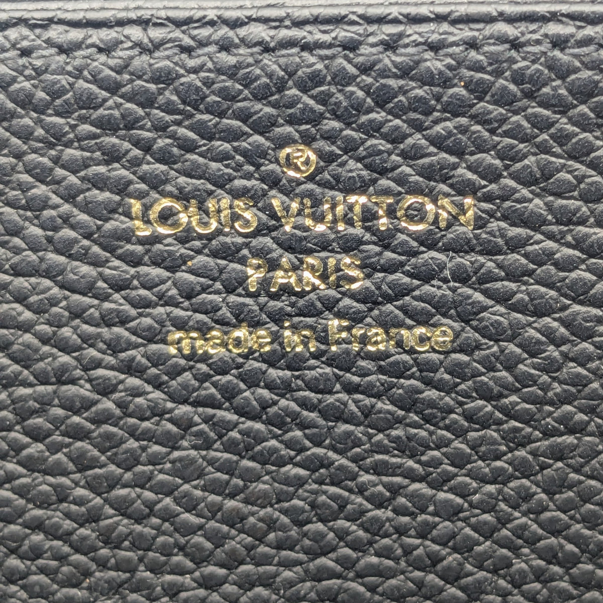 LOUIS VUITTON アンプラント ジッピーウォレット ブラック 18
