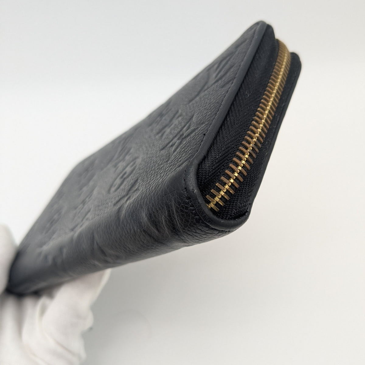 LOUIS VUITTON アンプラント ジッピーウォレット ブラック 6