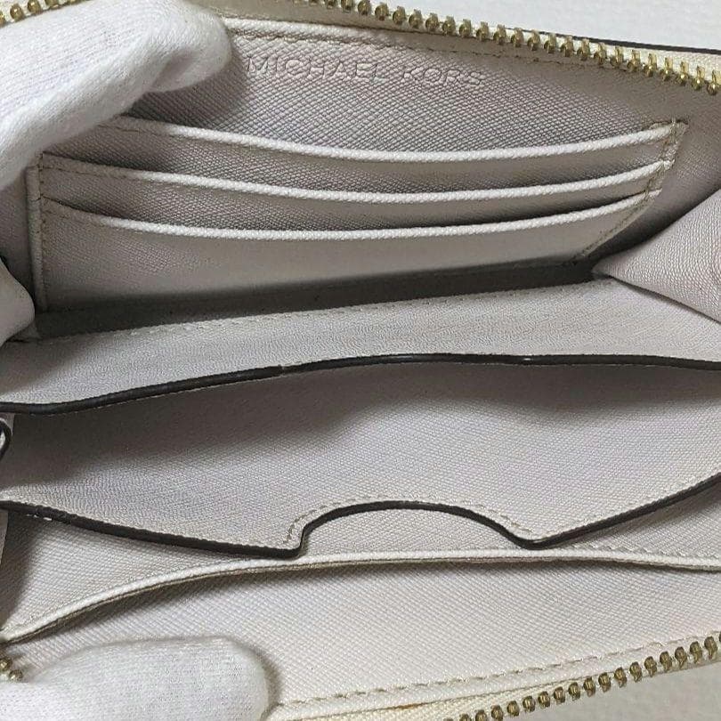 MICHAEL KORS ラウンドジップ 小銭入れ ホワイト 6