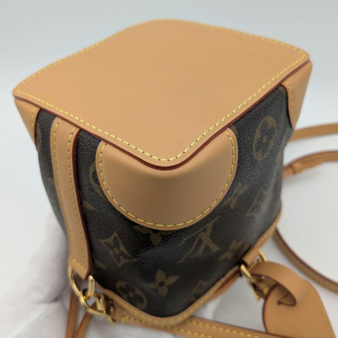 LOUIS VUITTON ノエ パース モノグラム ショルダーバッグ 17